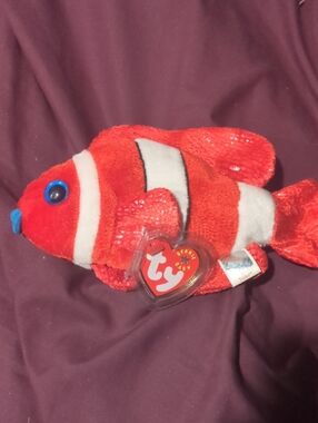 Ty Red & White Clownfish Plush "JESTER" NWT with Blue Eye